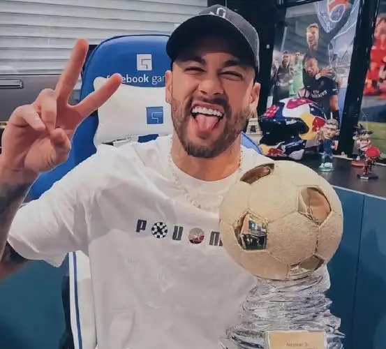 他期待在对 他期待在对